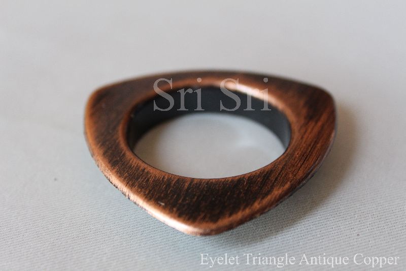 Eyelet Triangle Antique Copper