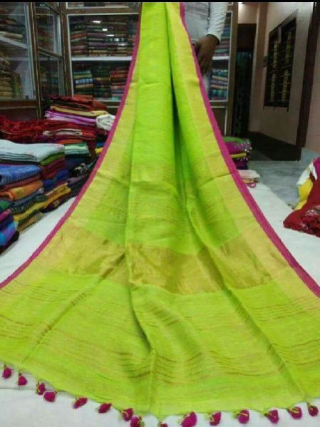 Linen Saree with Golden Zari Border 09