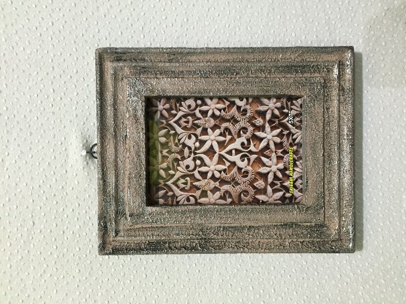 Wooden Photo Frame 03