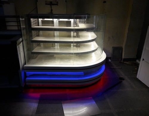 Sweet Display Counter 04