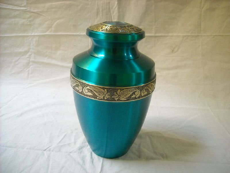 Brass Cremation Urns 10