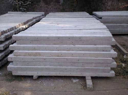 RCC Fencing Poles 02