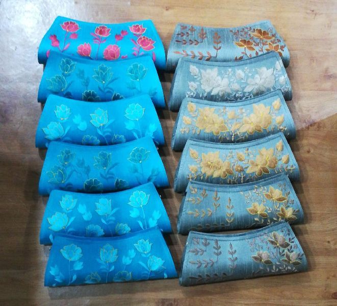 Embroidered Fancy Clutch 01