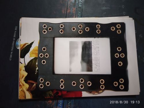 Horn and Born Designer Photo Frame 01