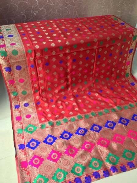Light Red Banarasi Silk Meenakari Sarees 02