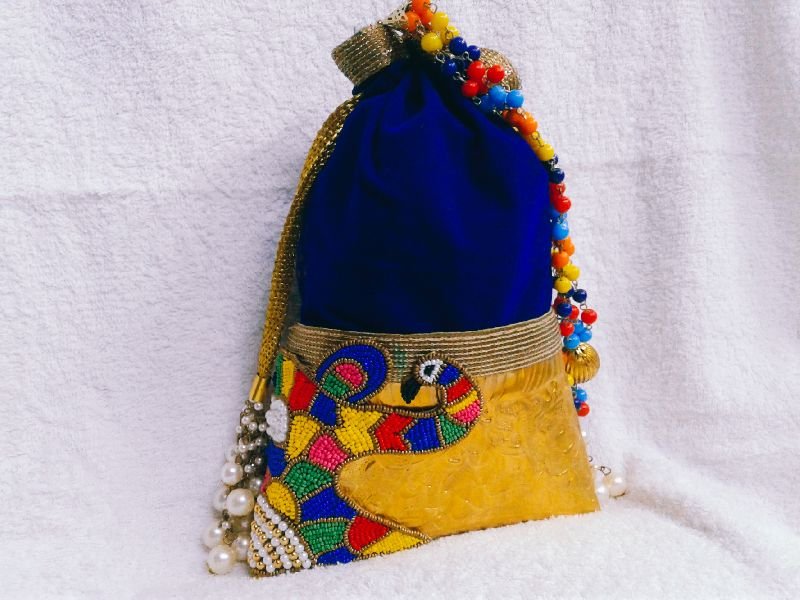 Brass Side Peacock Potli Purse 03