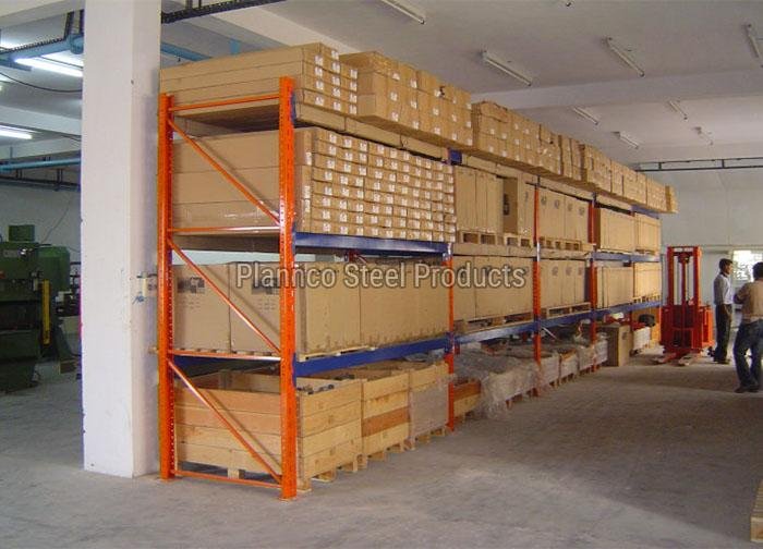 Heavy Duty Racks 03