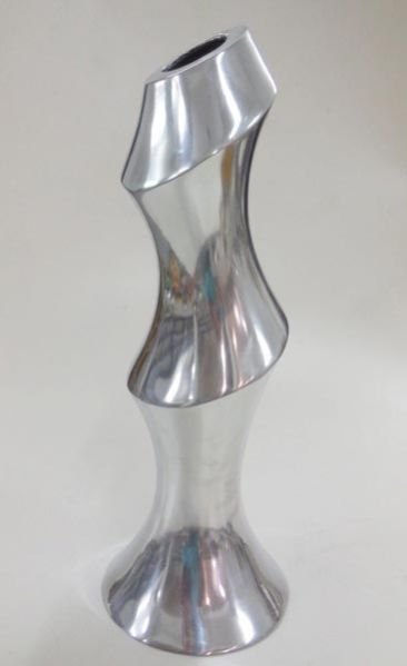Metal Flower Vase 01