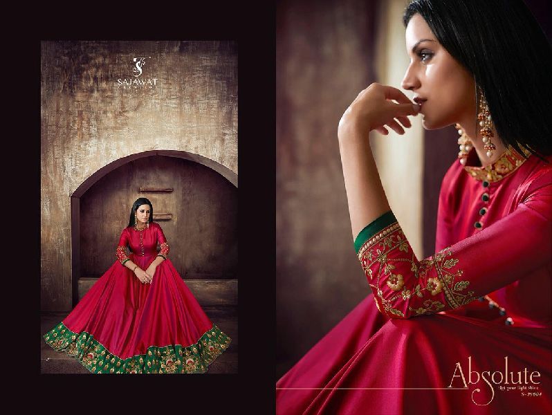 39004 Heavy Tapeta Sarteen and Silk Long Suit