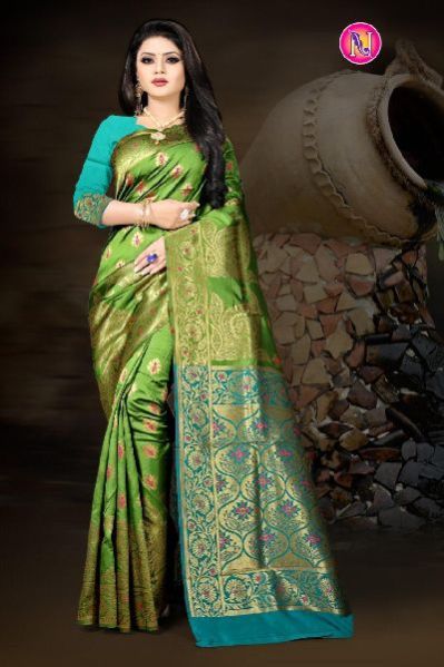 Heavy Art Banarasi Silk Saree 04