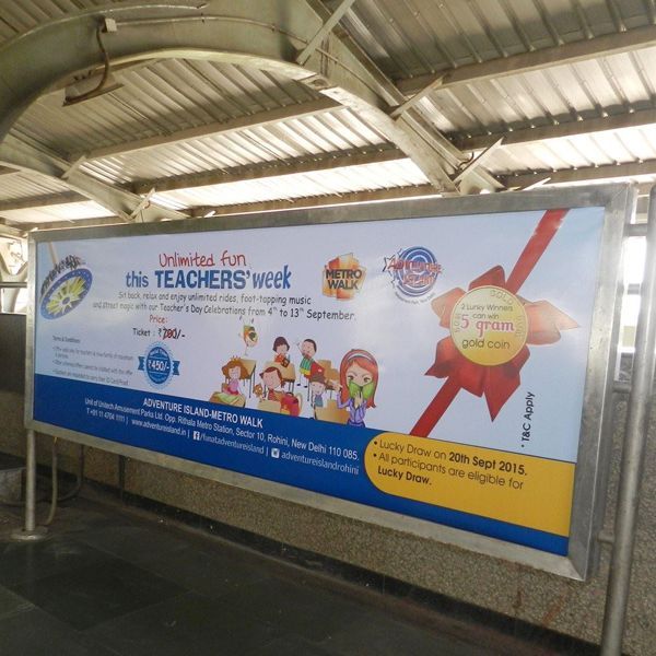 OOH Advertising Service 05