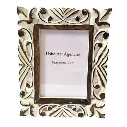 Wooden Photo Frame 05