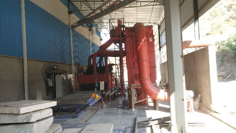 Tunnel Stone Shot Blasting Machine 01