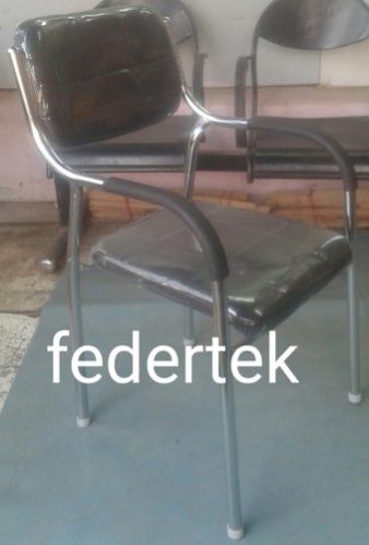 Leather Visitor Chair 05