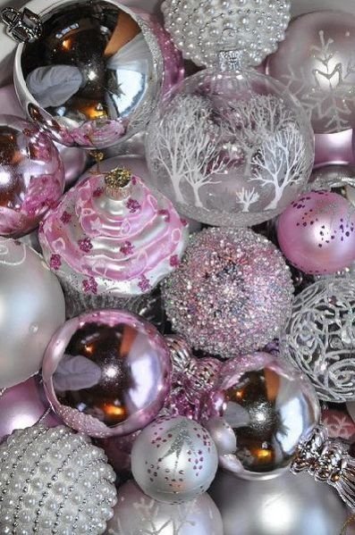 Christmas Tree Balls 02