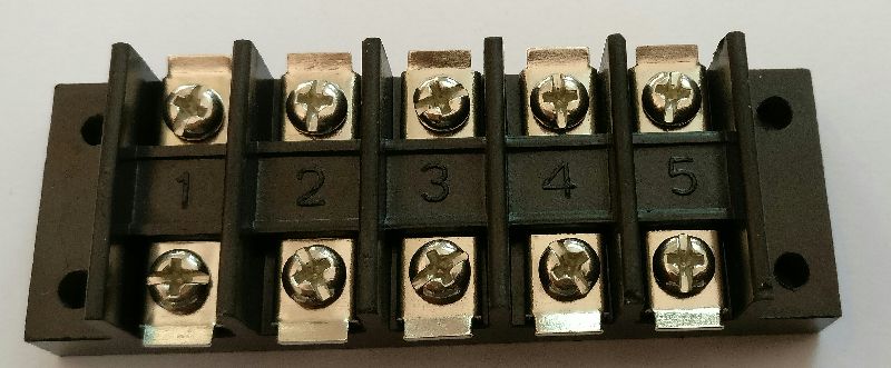 Bakelite Terminal Blocks 03