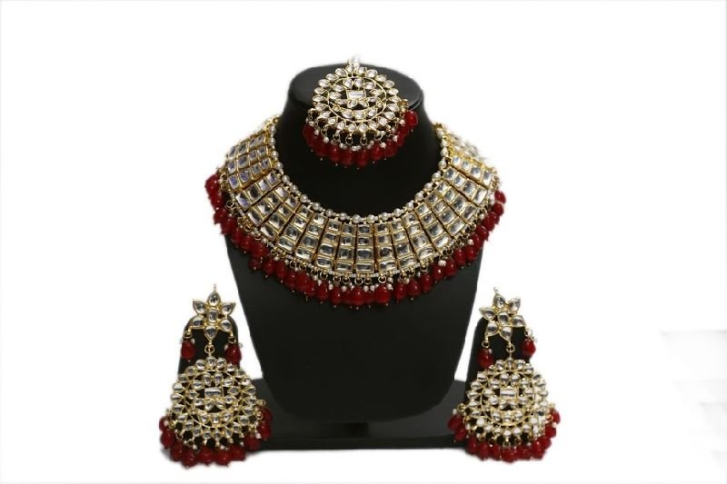 Pearl Kundan Necklace Set