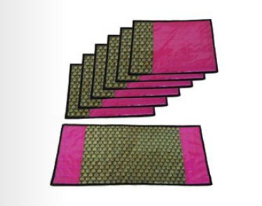 MTR-030 Table Mat & Runner Set