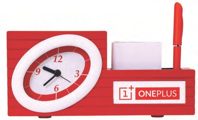 156  Table Clock With Pen Stand