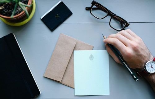 Polish gadgets like mobile, iPad, watch, laptop