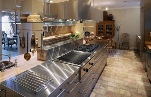 Useful for polishing household brass, copper and SS items