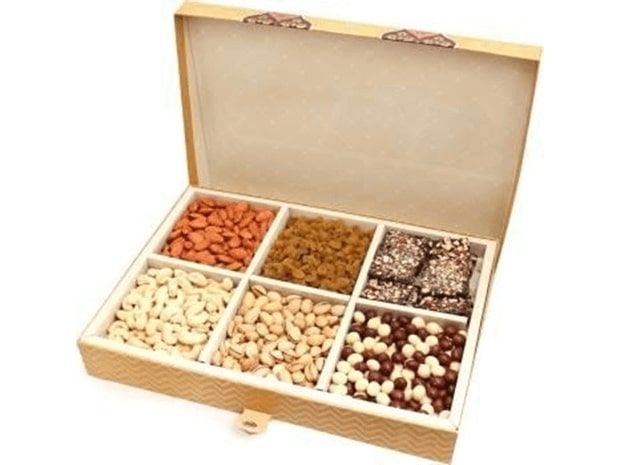 Dry Fruit Hamper