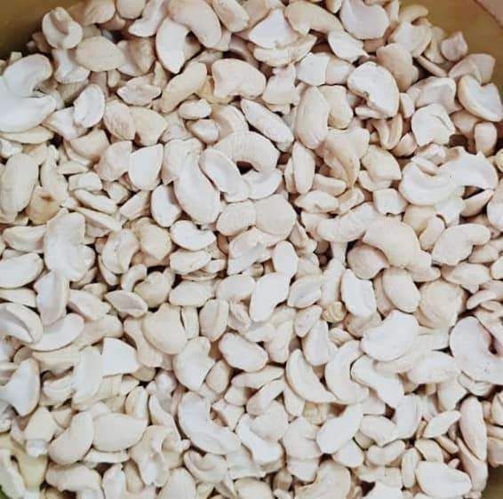 Tukda Cashew Nuts