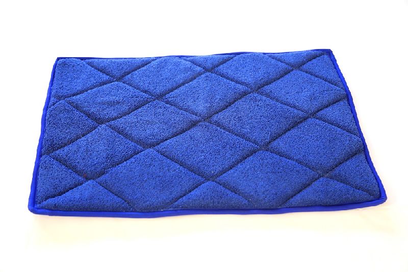BATH MAT 16 X 24  (Inches) 3