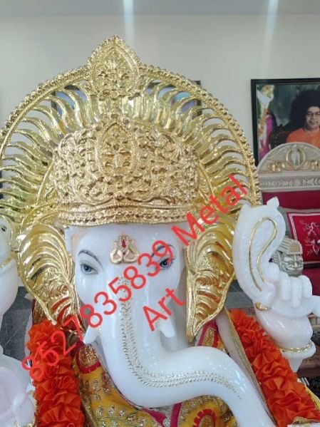 Shri Ganesh Mukut