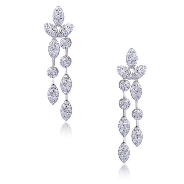 E-M01090 Dangling Diamond Earrings