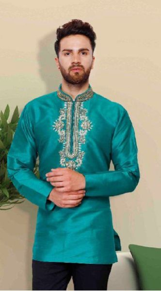 MEK 12 Embroidered Kurta