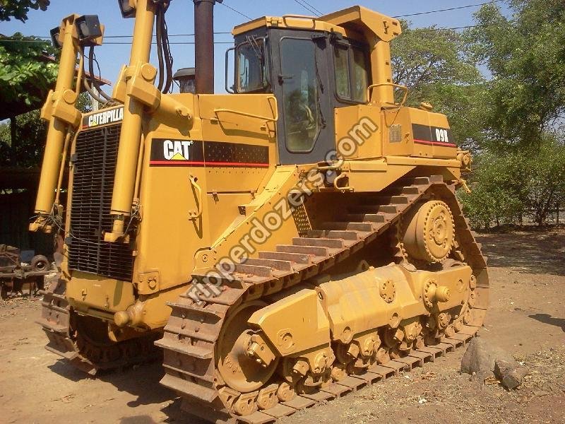 Caterpillar D9H 02