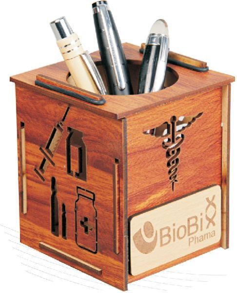 WP-12 Wooden Pen Holder