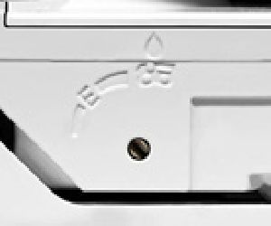 Controlled-delivery oil pump