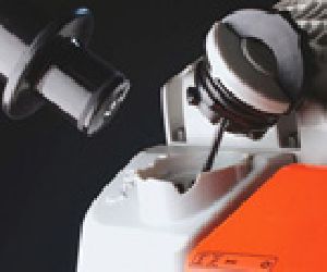 Tool free filler caps