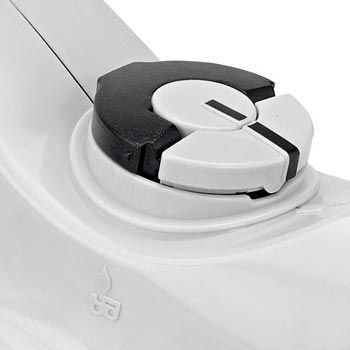 Tool Less Cap for The Oil Tank