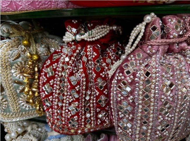 Embroidered Potli 16