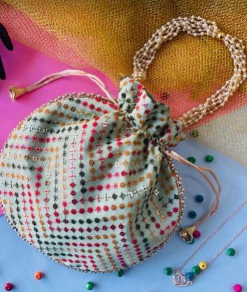 Embroidered Potli 22