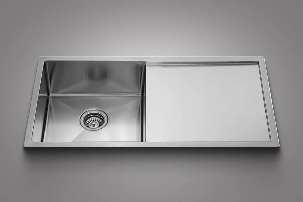 Handmade Single Bowl Sink with Drain 04