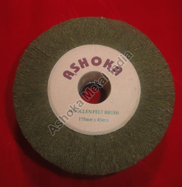 Woolen Felt Brush 04