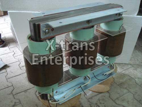 Three Phase to Single phase Transformer 02