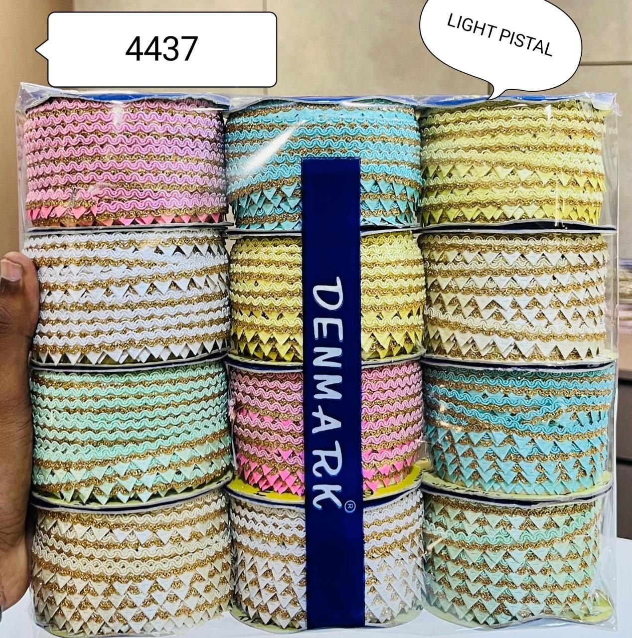 4437 Designer Lace