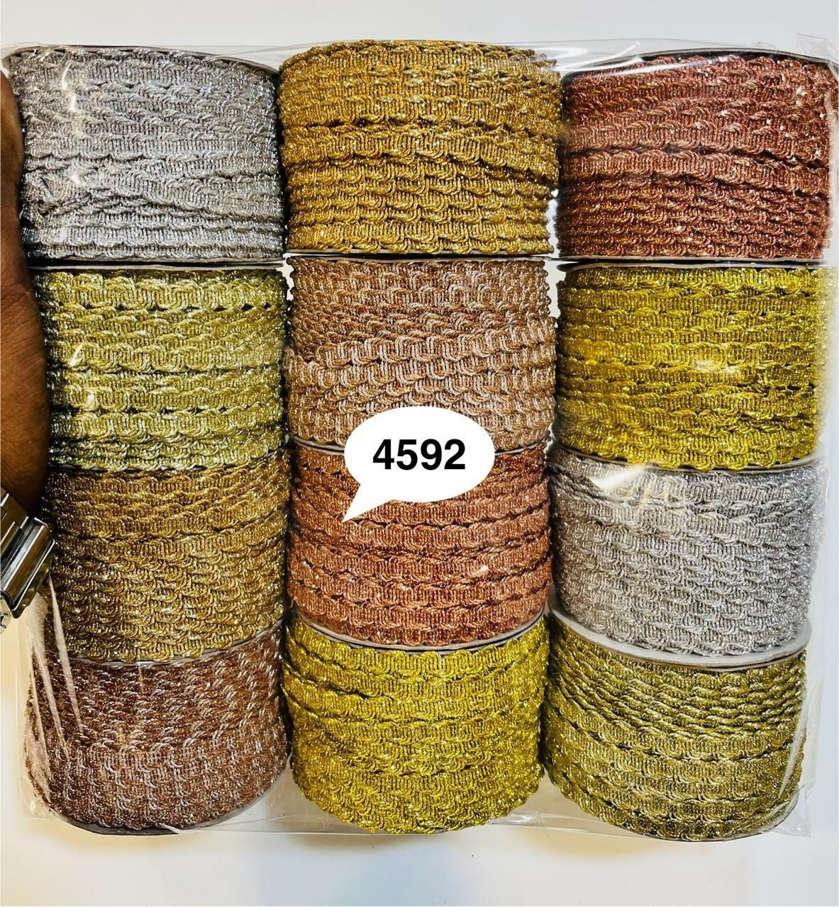 4592 Embroidered Lace