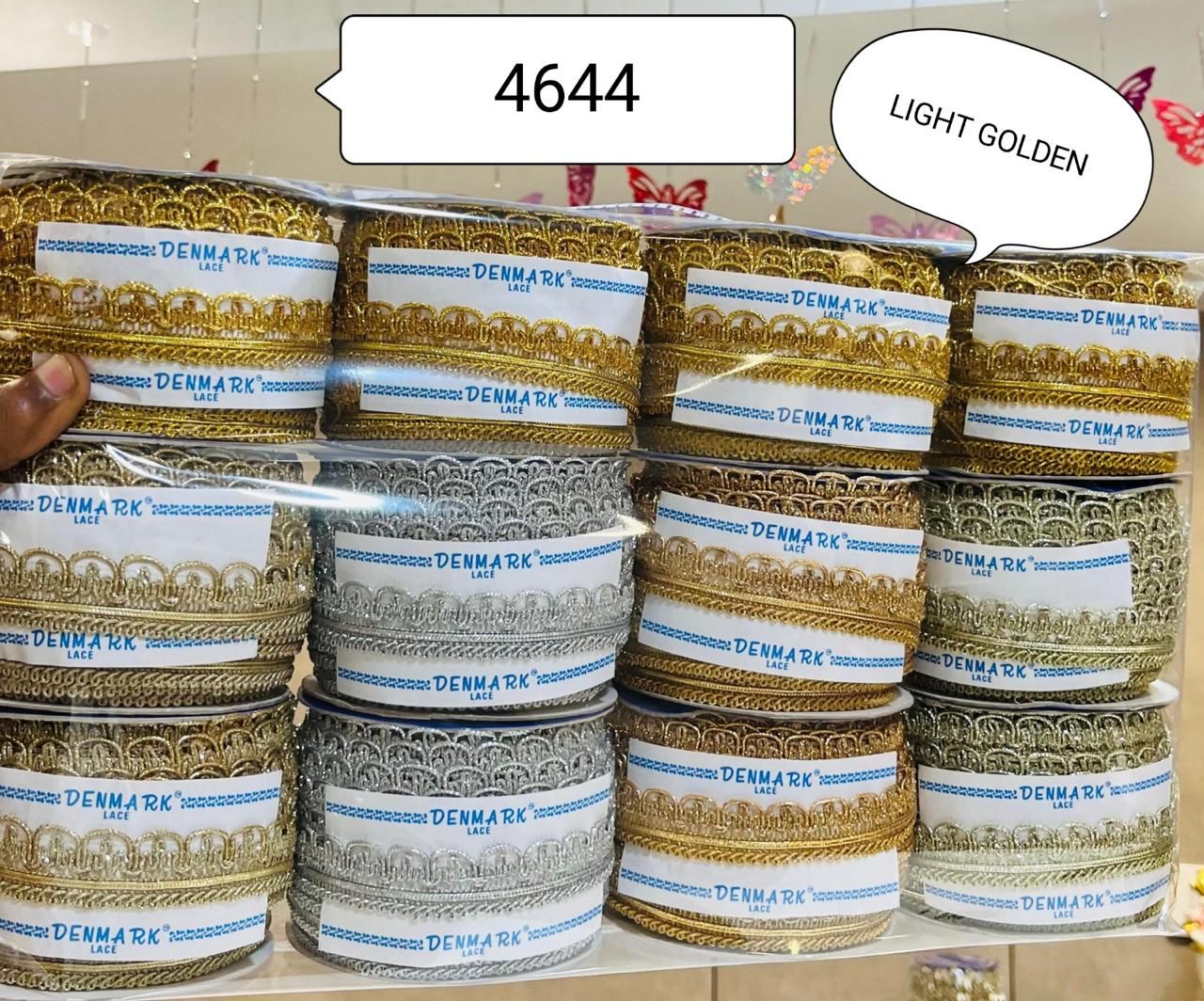 4644 Embroidered Lace