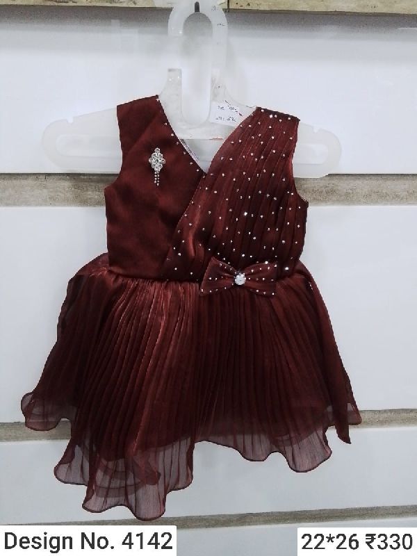Des. No. 4142 Girls Stylish Frock