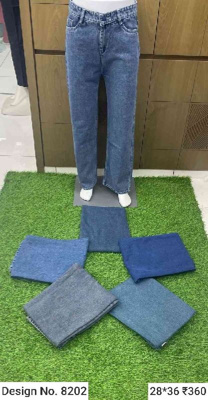 Des. No. 8202 Ladies Loose Fit Jeans