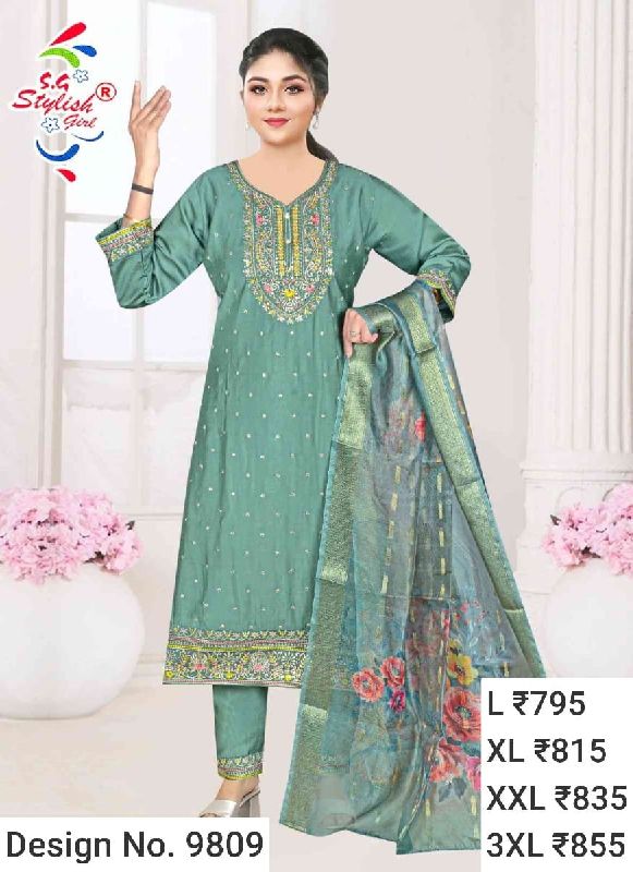 Des. No. 9809 Ladies Light Green Pant Suit