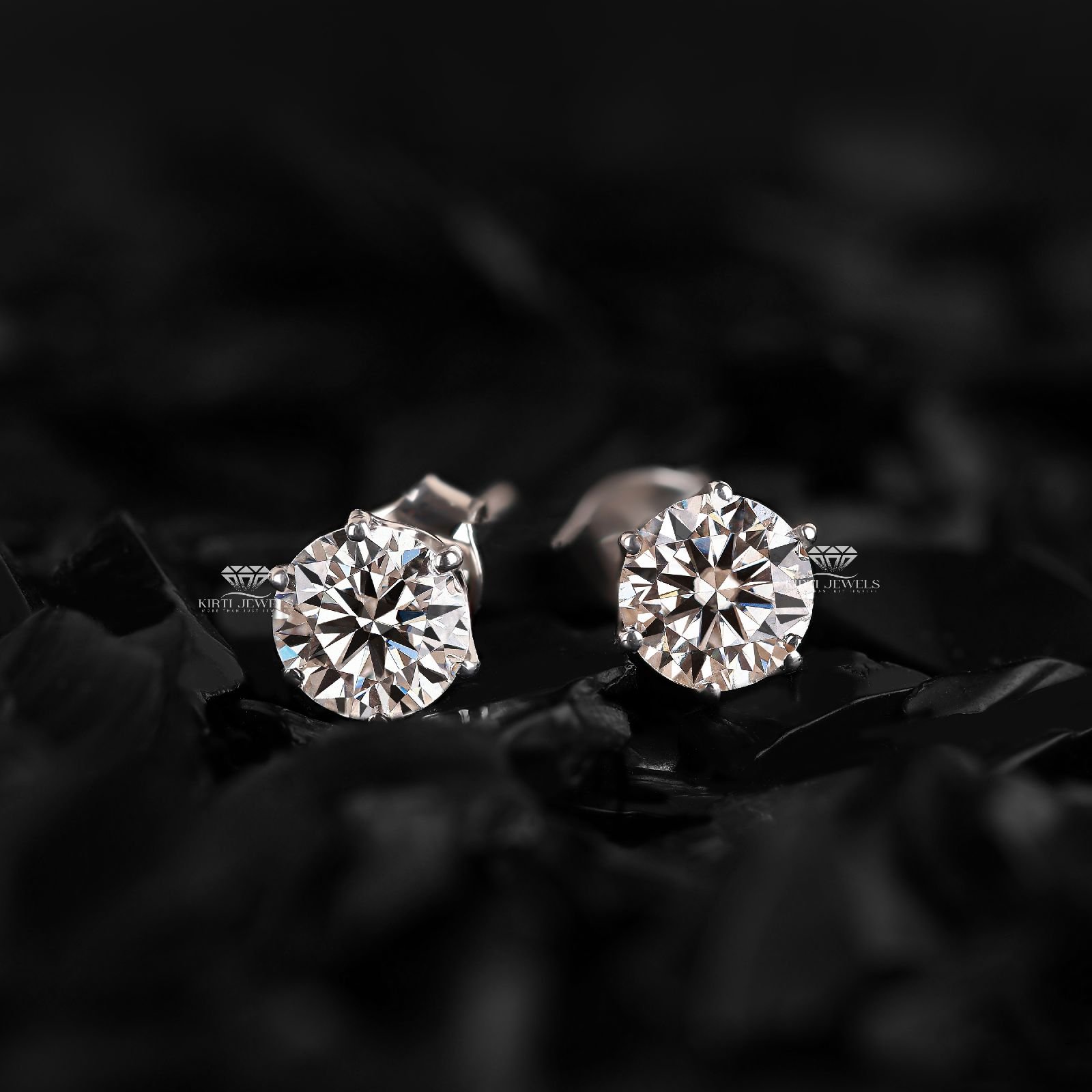 10K Gold RMDE16 Diamond Earrings