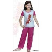 Children's Nightwear 03