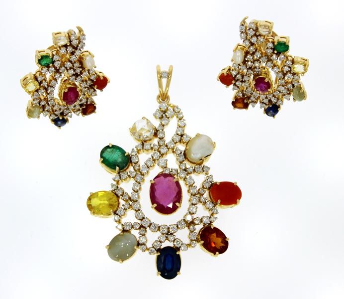 Diamond Pendant Set (DP-2470)